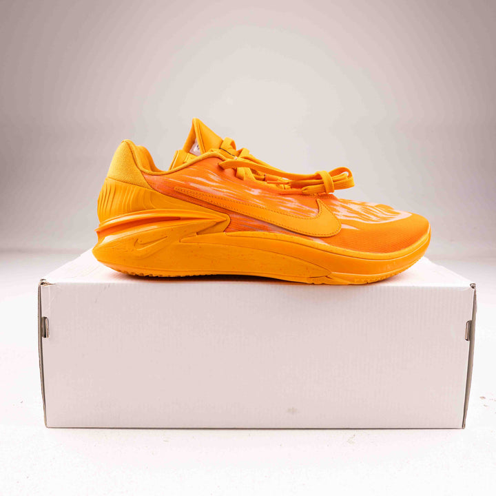 PROMO SAMPLE Nike AirZoom G.T Cut 2 (GAME WORN) Devin Booker