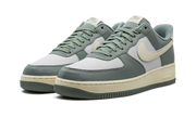 Air Force 1 Low LX "Mica Green" DV7186 300