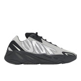 Adidas Yeezy 700 Mnvn