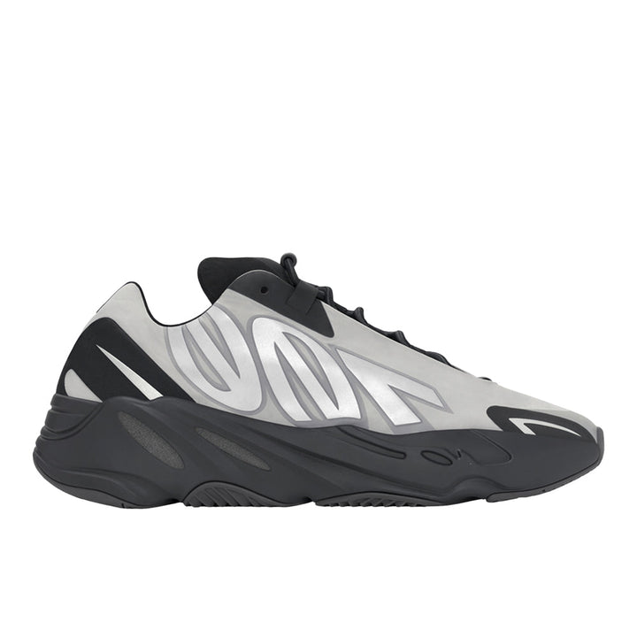 Adidas Yeezy 700 Mnvn