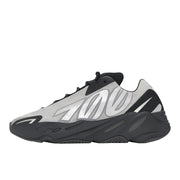 Adidas Yeezy 700 Mnvn