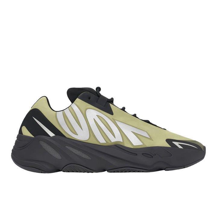 adidas Yeezy 700 Mnvn