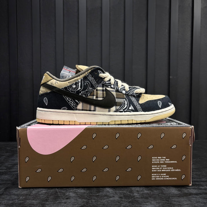 Nike SB Dunk Low Travis Scott (Special Box) - Tried On - 4000