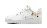 AIR FORCE 1 '07 LX MNS WMNS "Lucky Charms" DD1525 100