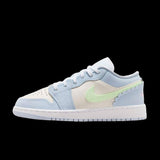 Air Jordan 1 Low SE (GS)(Half Blue/Vapor Green-Sail-White)