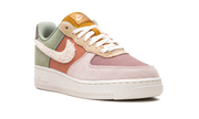 AIR FORCE 1 WMNS "Oil Green" FZ3782 386