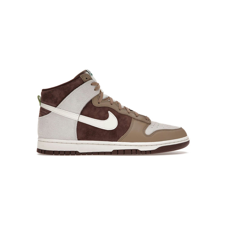 Nike Dunk High Light Chocolate
